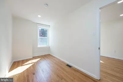 554 Main Street #APT 5, Royersford, PA 19468 - Photo 5