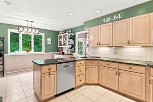 244 Kirk Dr, Huntingdon Valley, PA 19006 - Photo 7