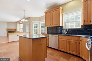 1062 Kingscote Dr, Harleysville, PA 19438 - Photo 15