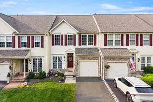 229 Creekside Dr, Pottstown, PA 19464 - Photo 1
