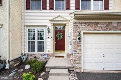 229 Creekside Drive, Pottstown, PA 19464 - Photo 3