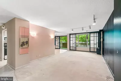 1001 City Avenue #E-210, Wynnewood, PA 19096 - Photo 9