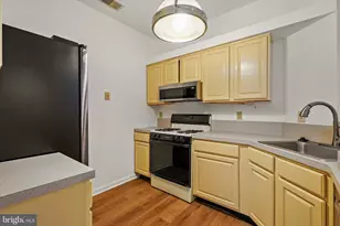 113 Dresher Woods Dr, Dresher, PA 19025 - Photo 13