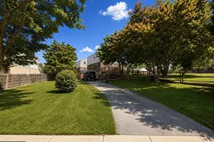 256 W Beidler Rd, King of Prussia, PA 19406 - Photo 3
