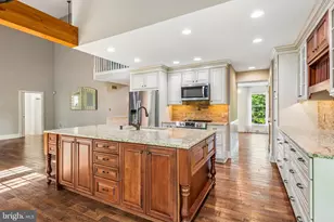 2053 Perkiomenville Rd, Green Lane, PA 18054 - Photo 19
