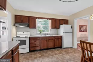 568 Hillcrest Ave, Glenside, PA 19038 - Photo 9