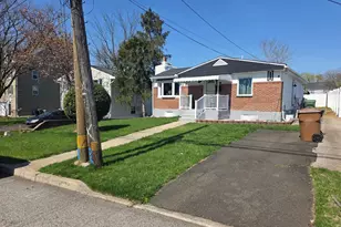238 Chelsea Ave, Glenside, PA 19038 - Photo 3