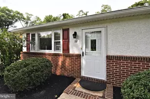 112 Pennapacker Rd, Collegeville, PA 19426 - Photo 3