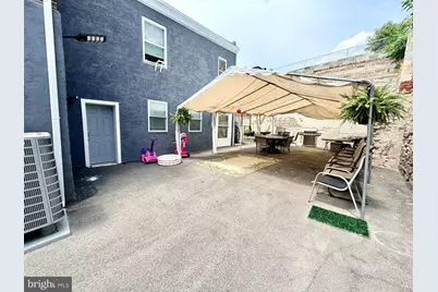 521 E Moore Street, Norristown, PA 19401 - Photo 29
