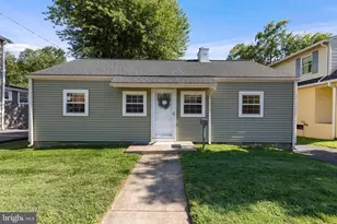 16 Haws Ln, Flourtown, PA 19031 - Photo 1