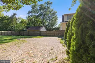 16 Haws Ln, Flourtown, PA 19031 - Photo 23