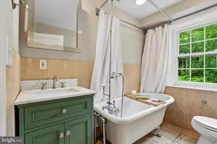 1016 Trinity Ln, Conshohocken, PA 19428 - Photo 27