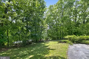 2918 7th St, Trooper, PA 19403 - Photo 19