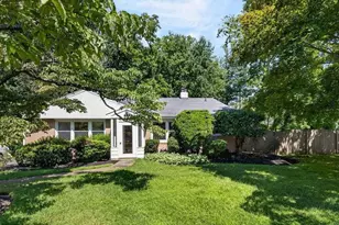 840 Pembroke Rd, Rydal, PA 19046 - Photo 3