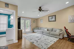 6 Perkiomen Ave, Schwenksville, PA 19473 - Photo 15