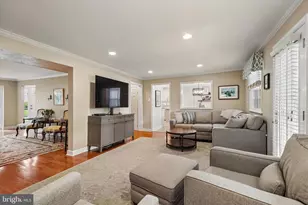2027 Wisteria Ln, Lafayette Hill, PA 19444 - Photo 5