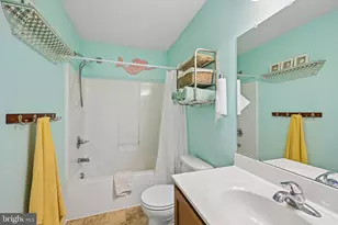 2041 Sunnyvale Dr, Pennsburg, PA 18073 - Photo 27