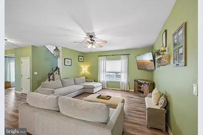 2041 Sunnyvale Drive, Pennsburg, PA 18073 - Photo 7