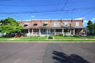 607 N Cannon Ave N, Lansdale, PA 19446 - Photo 1