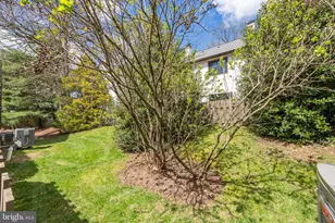 114 Pinecrest Ln, King of Prussia, PA 19406 - Photo 21