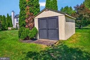 114 Laura Ln, Royersford, PA 19468 - Photo 39