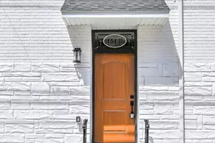 151 N York St, Pottstown, PA 19464 - Photo 1