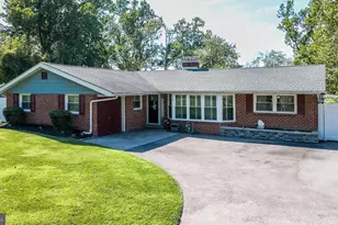 608 Oriole Ln, Dresher, PA 19025 - Photo 3