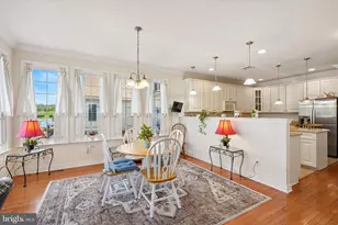 1032 Burgundy Cir, Pennsburg, PA 18073 - Photo 3