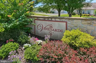 1032 Burgundy Cir, Pennsburg, PA 18073 - Photo 45