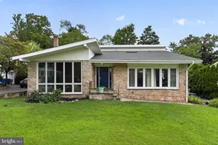 7931 Oak Hill Dr, Cheltenham, PA 19012 - Photo 1