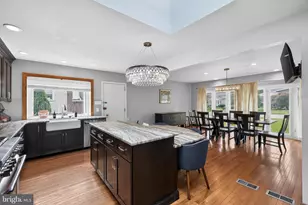 7931 Oak Hill Dr, Cheltenham, PA 19012 - Photo 11