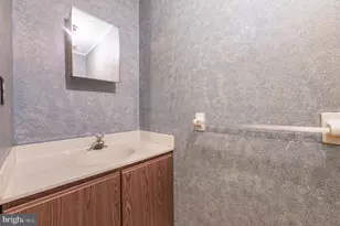215 Goshen Rd, Schwenksville, PA 19473 - Photo 23