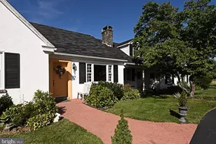 119 Colonial Dr, Perkiomenville, PA 18074 - Photo 3