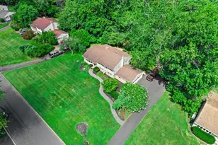 708 Oak Terrace Dr, Ambler, PA 19002 - Photo 3