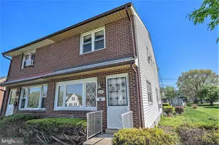 819 W 4th St, Lansdale, PA 19446 - Photo 1