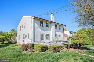 819 W 4th St, Lansdale, PA 19446 - Photo 31