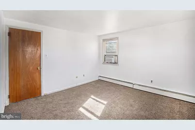 819 W 4th Street, Lansdale, PA 19446 - Photo 21