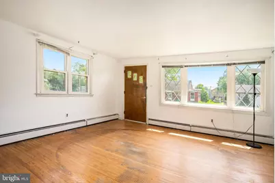 819 W 4th Street, Lansdale, PA 19446 - Photo 5