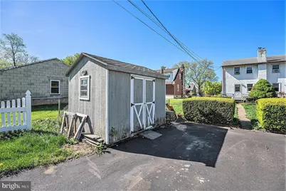 819 W 4th Street, Lansdale, PA 19446 - Photo 33