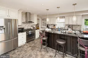 181 Pheasant Ln, Huntingdon Valley, PA 19006 - Photo 9