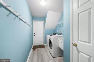 2111 Peregrine Cir, Audubon, PA 19403 - Photo 49