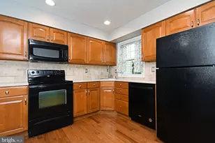 125 Goshen Rd, Schwenksville, PA 19473 - Photo 17