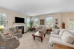 229 Country Club Dr, Telford, PA 18969 - Photo 15