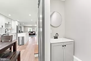 126 W Hector St, Conshohocken, PA 19428 - Photo 3