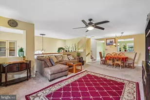 74 Hunt Club Dr, Collegeville, PA 19426 - Photo 7