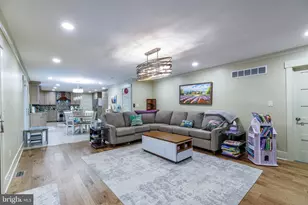 1135 Romsey Dr, Blue Bell, PA 19422 - Photo 15