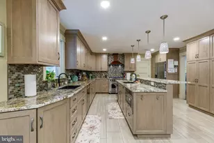 1135 Romsey Dr, Blue Bell, PA 19422 - Photo 5