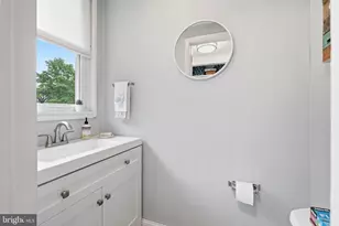 237 W Hamlin Ave, Telford, PA 18969 - Photo 21