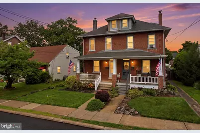 237 W Hamlin Avenue, Telford, PA 18969 - Photo 1