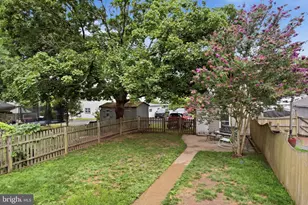 237 W Hamlin Ave, Telford, PA 18969 - Photo 39